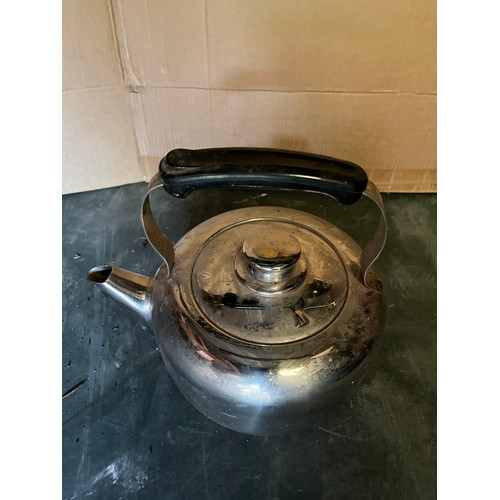 352 - Stainless steel kettle for hot plate or gas,