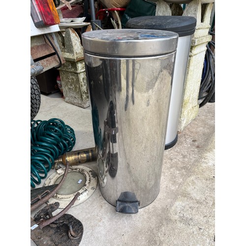 354 - Stainless steel pedal bin