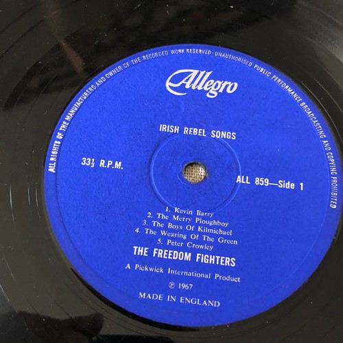 12 - The freedom fighters. Irish rebel songs . Allegro records. ALL859