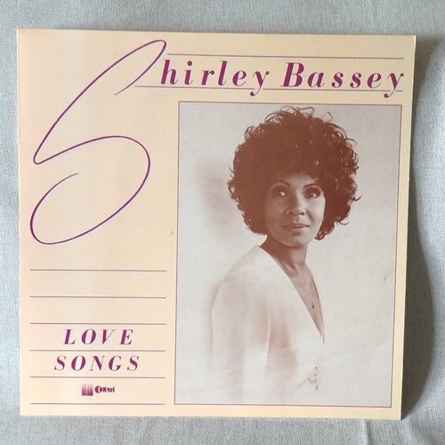 15 - Shirley Bassey. Love songs. K-tel. APKL1163