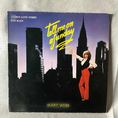 33 - Marti Webb. Tell me on a Sunday. Polydor deluxe. POLD 5031