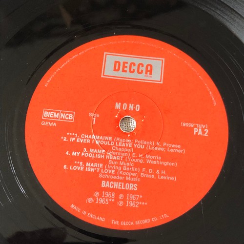 50 - The world of the bachelors. Decca Records. Mono PA2