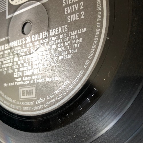 60 - Glen Campbell’s 20 golden Greats. Capital records. Stereo EMTV2