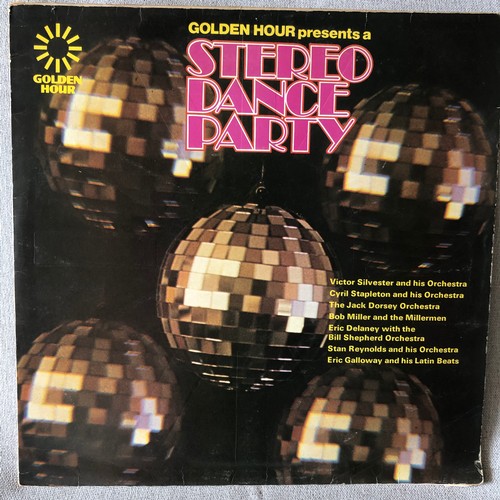 62 - Stereo dance party. Golden hour. Pye records GH545