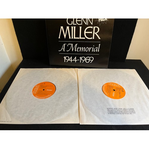 111 - Glenn Miller. a memorial. 1944 to 1969  , Victor, mono GM1.