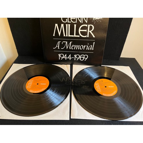 111 - Glenn Miller. a memorial. 1944 to 1969  , Victor, mono GM1.