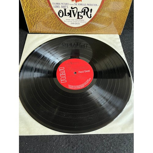 123 - Oliver,  originals soundtrack recording, RCA, Victor. SB 6777, stereo