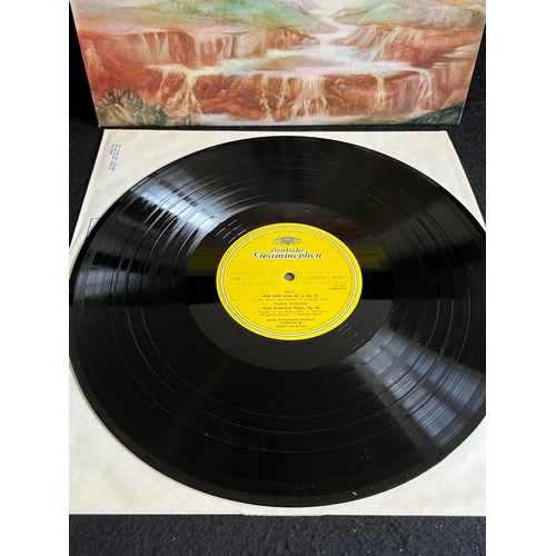 153 - Edvard Grieg. Peer Gynt-suites one and two stereo Berlin, Philharmonic, orchestra stereo, 2530, 243