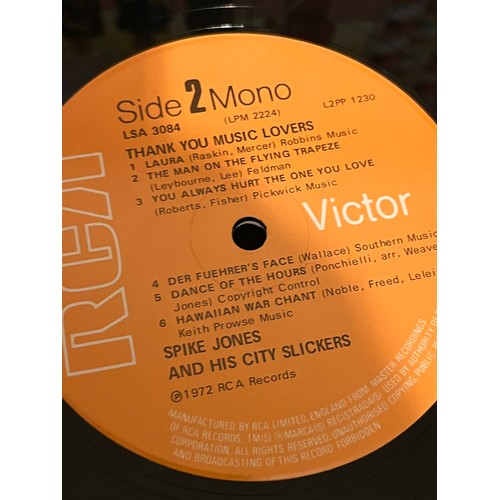 169 - Spike Jones and his city Slickers. Thank you music lovers, RCA, Victor LSA 3084,
