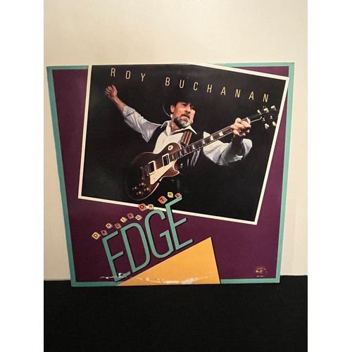 377 - Roy Buchanan. Dancing on the edge. AL 4747.