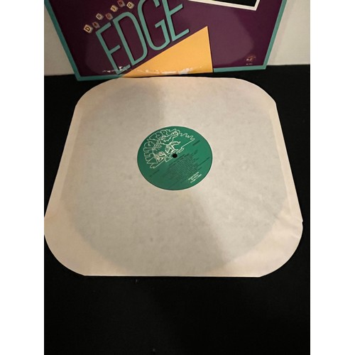 377 - Roy Buchanan. Dancing on the edge. AL 4747.