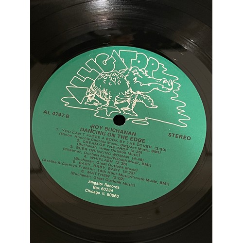 377 - Roy Buchanan. Dancing on the edge. AL 4747.