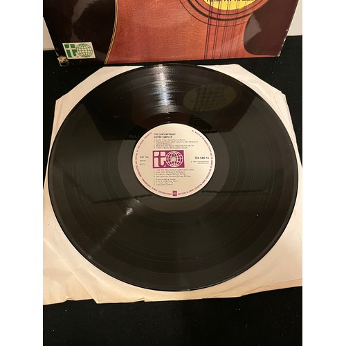 379 - The contemporary guitar sampler. TRASAM-14