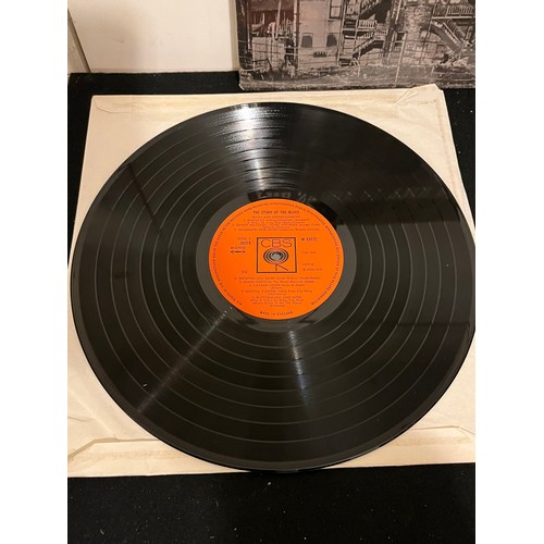 395 - The story of the blues by Paul Oliver. CBS-66218