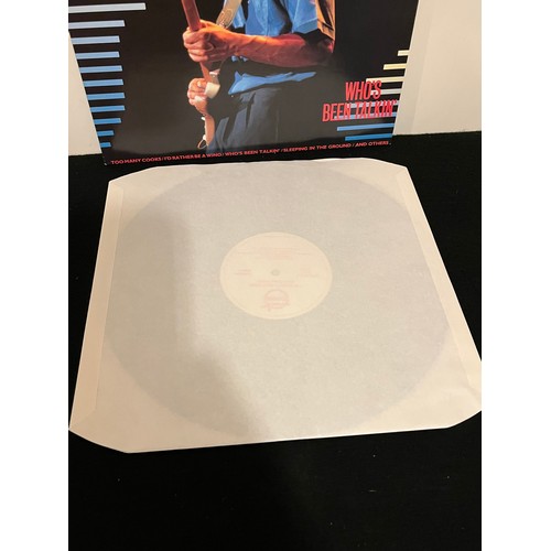 399 - The Robert Cray Band. Who's been talkin'. USA import. 2696011