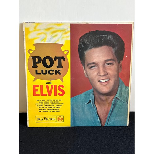 412 - Elvis. Pot Luck. RCA RD-27265