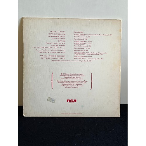 413 - Elvis. Vol 1. A Legendary Performer. RCA CPL-0341