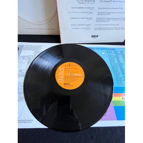 413 - Elvis. Vol 1. A Legendary Performer. RCA CPL-0341