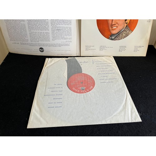 414 - Elvis. Golden Records. RCA. RB-16069