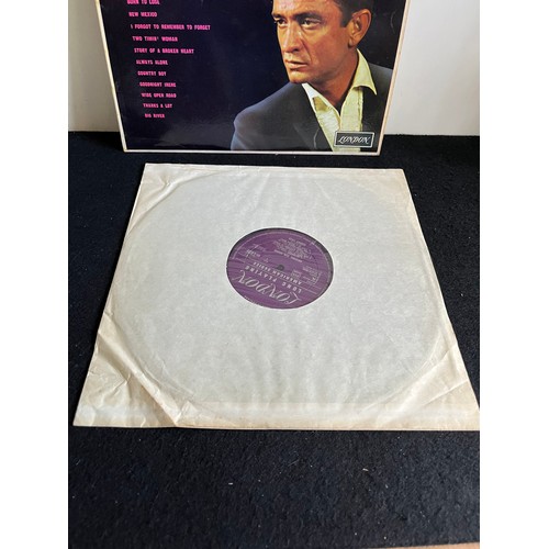439 - Original Sun Sound of Jonny Cash HA-S 8220