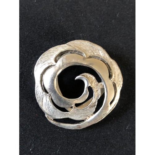 50 - Silver plated scarf clip