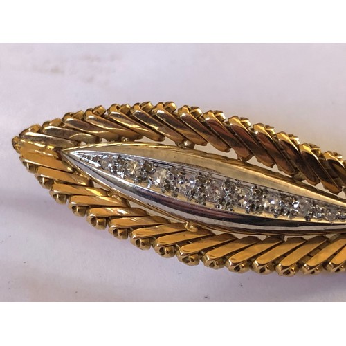 60 - 18k brooch Yellow and white gold with diamonds.