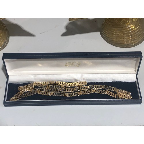 68 - Gold plated 2000 Millennium necklace and bracelet set in box