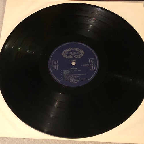 953 - Hot butter popcorn. Original hits series. Volume one. Hallmark records . Stereo SHM 8522