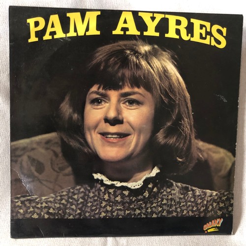 30 - Pam Ayres. Some of me poems and songs. Galaxy records GAL 6003