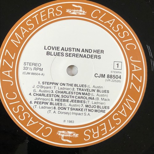 137 - Lovie Austin’s blues serenaders. Classic Jazzmasters  With Tom Ladnier And Johnny Dodds. VR22526