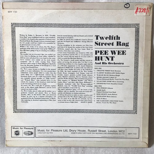 144 - Pee-wee hunt. 12th Street Rag. EMI records MFP 1151