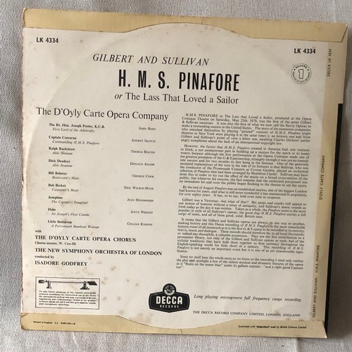 198 - HMS Pinafore. Complete with dialogue . Decca Records LK 4334