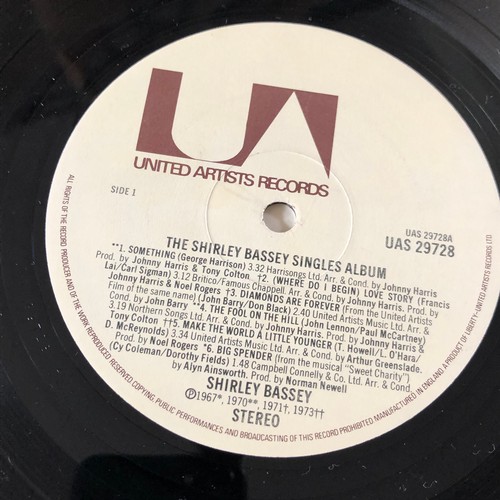 288 - The Shirley Bassey singles album. United artists records UAS 29728