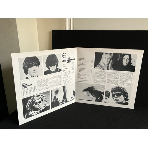 1029 - Andy Warhol. The Velvet Underground and Nico. Produced by Andy Warhol. Verve records. 2315056 super