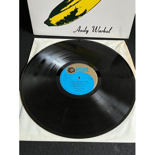 1029 - Andy Warhol. The Velvet Underground and Nico. Produced by Andy Warhol. Verve records. 2315056 super