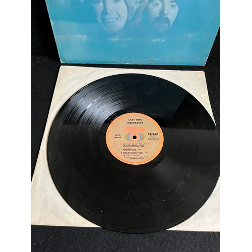 1033 - Last kiss. Wednesday. Stereo Sussex records, SRA, 8034