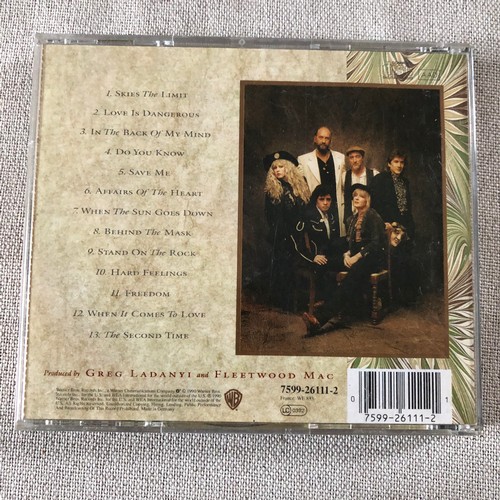 49 - Fleetwood Mac. Behind the mask. CD