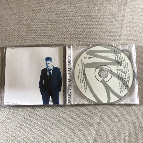 92 - Michael Bublé. It’s time. CD