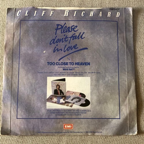 118 - Cliff Richard. Please don’t fall in love / Too close to heaven. EMI 5437