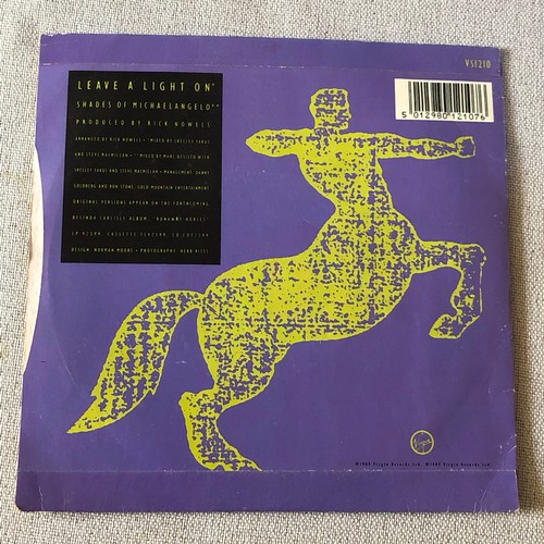 136 - Belinda Carlisle. Leave the light on / Shades of Michelangelo. Single. Virgin. VS 1210