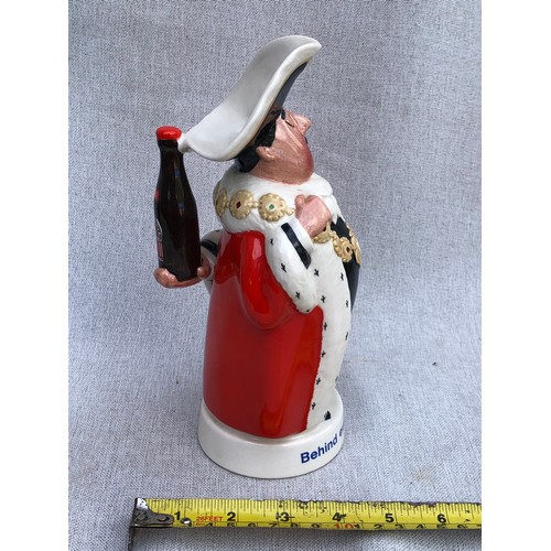 4 - Mayor Figurine. Behind every great man by Beswick