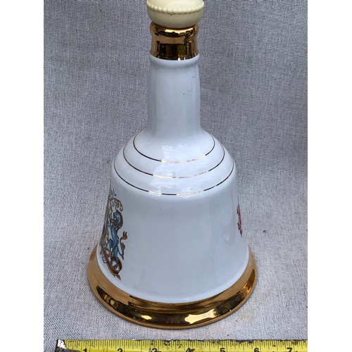 7 - Bell’s Scotch Whisky decanter commemorating the marriage of Prince Andrew with Sarah Ferguson by Wad... 