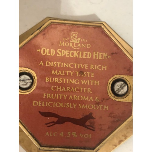 270 - Old Speckled Hen pump badge