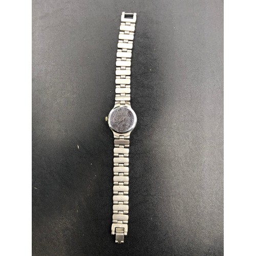 114 - Gucci branded Watch with Japanese quartz movement