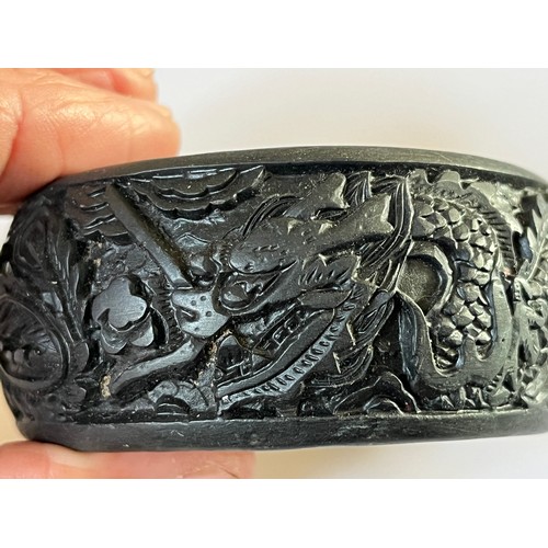 73 - Antique Chinese Carved dragon Black Cinnabar Bangle Bracelet Diameter 6.5cm