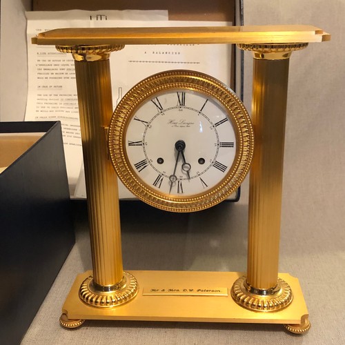 132 - Hour Lavigne French 4 kg clock with Swiss mechanism and key complete with original box and instructi... 