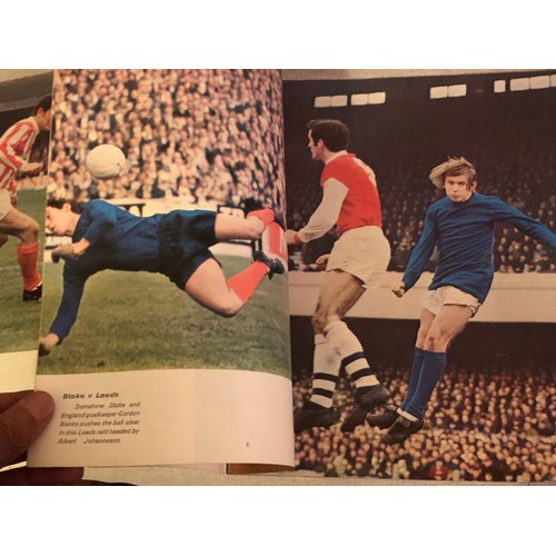 214 - Action Soccer Vol.1 No.1 1969