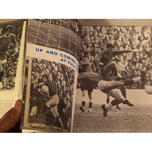 214 - Action Soccer Vol.1 No.1 1969