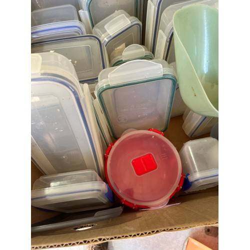 224 - Box full of plastic containers with Sealable lids