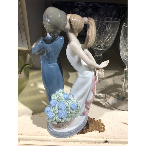 324 - Lladro boy / girl figurine